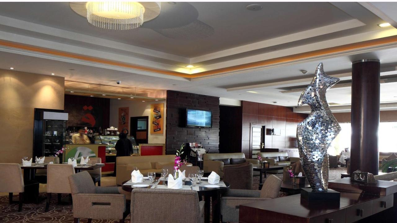Holiday Inn Al Khobar - Corniche By Ihg Zewnętrze zdjęcie