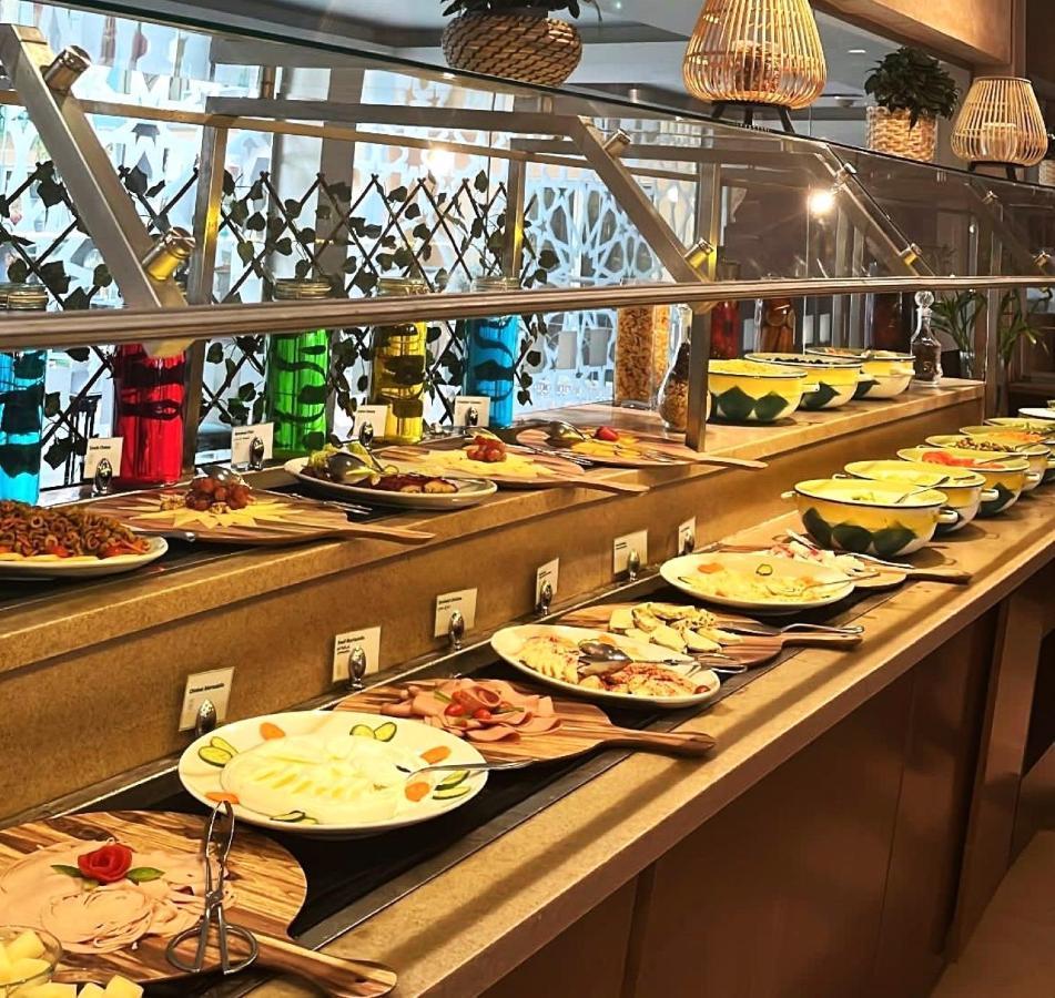 Holiday Inn Al Khobar - Corniche By Ihg Zewnętrze zdjęcie