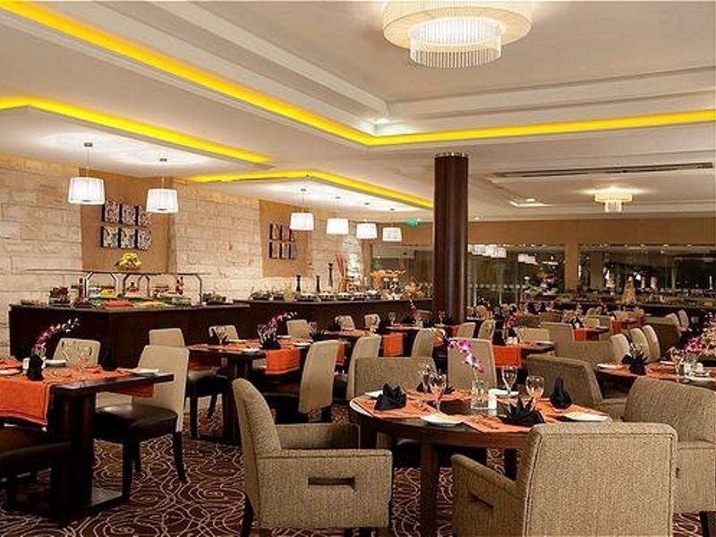 Holiday Inn Al Khobar - Corniche By Ihg Zewnętrze zdjęcie